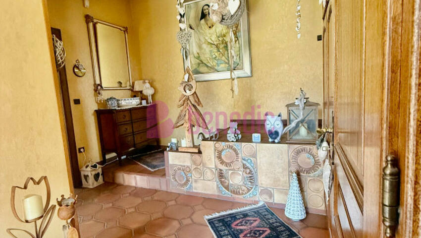 59225624b - Attribut alt par défaut.