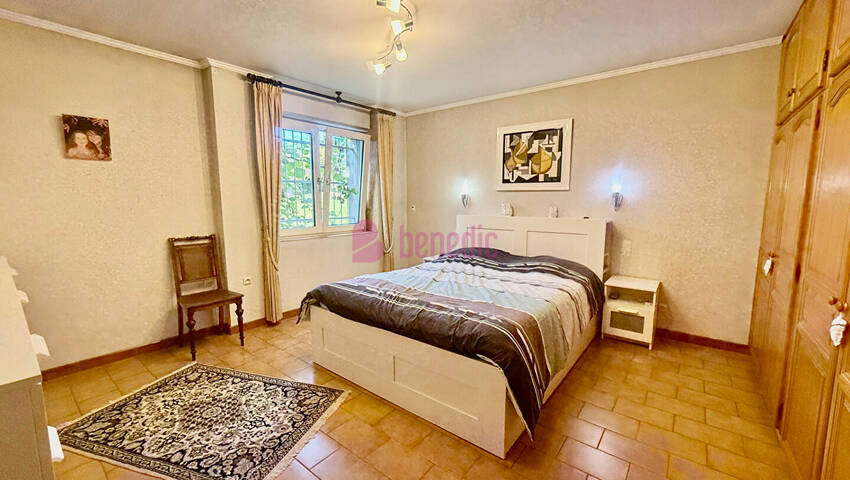 59225624m - Attribut alt par défaut.