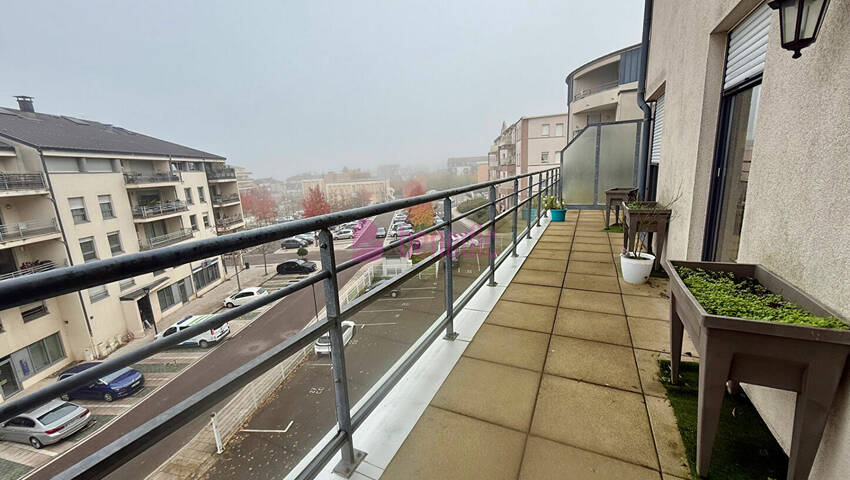 59497834f - Attribut alt par défaut.