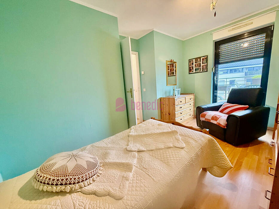 59497834g - Attribut alt par défaut.