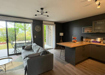 59506645b - Attribut alt par défaut.