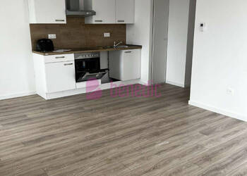 59479051c - Attribut alt par défaut.