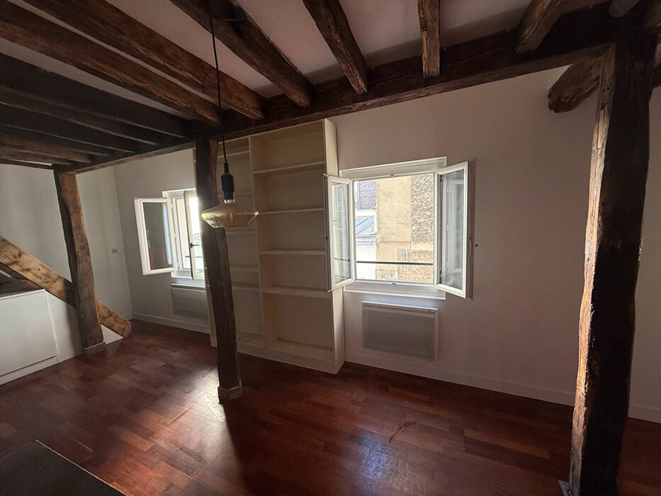 59514045b - Attribut alt par défaut.