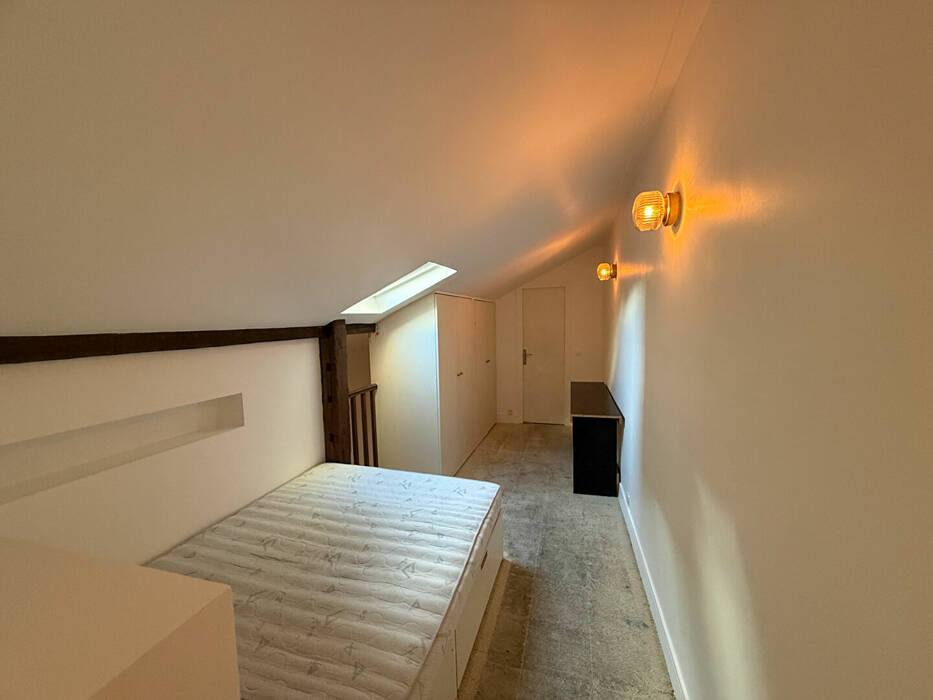 59514045d - Attribut alt par défaut.