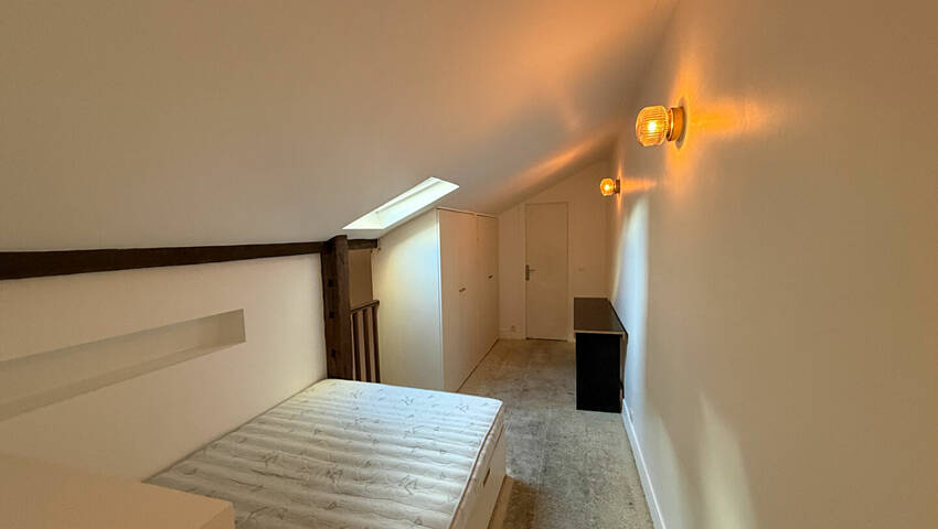 59514045d - Attribut alt par défaut.