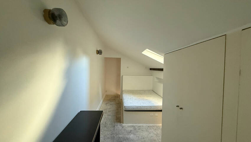 59514045f - Attribut alt par défaut.