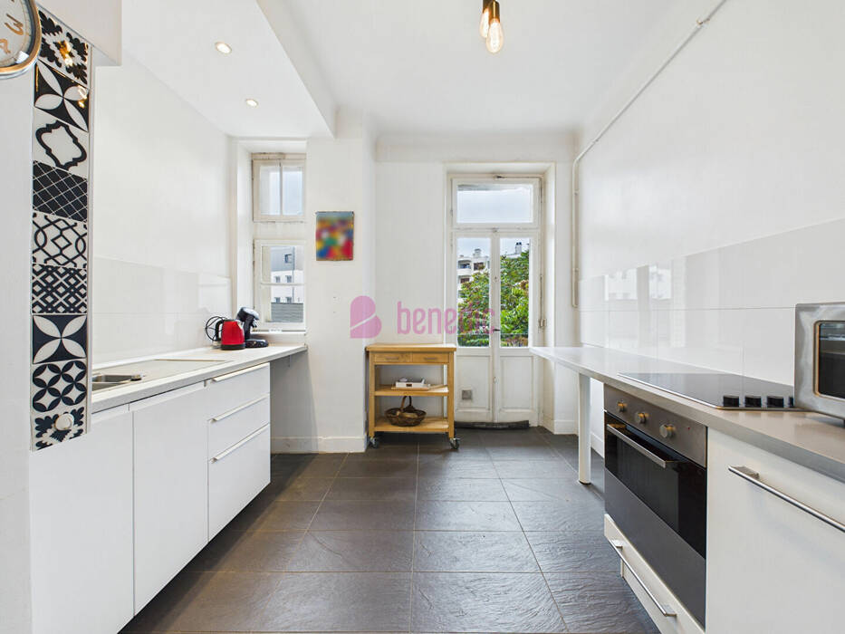 59427889b - Attribut alt par défaut.