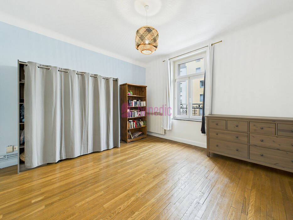 59427889h - Attribut alt par défaut.