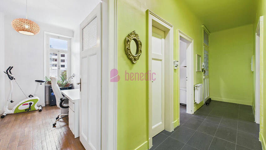 59427889k - Attribut alt par défaut.