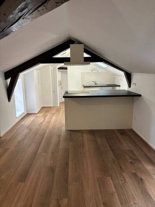 59505114b - Attribut alt par défaut.