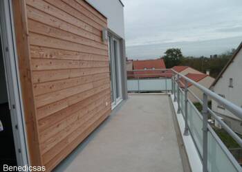 6115989b - Attribut alt par défaut.