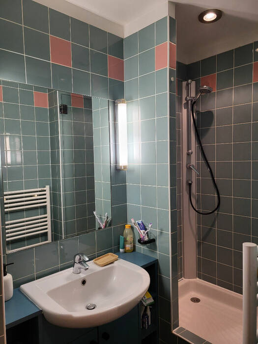 59517378b - Attribut alt par défaut.