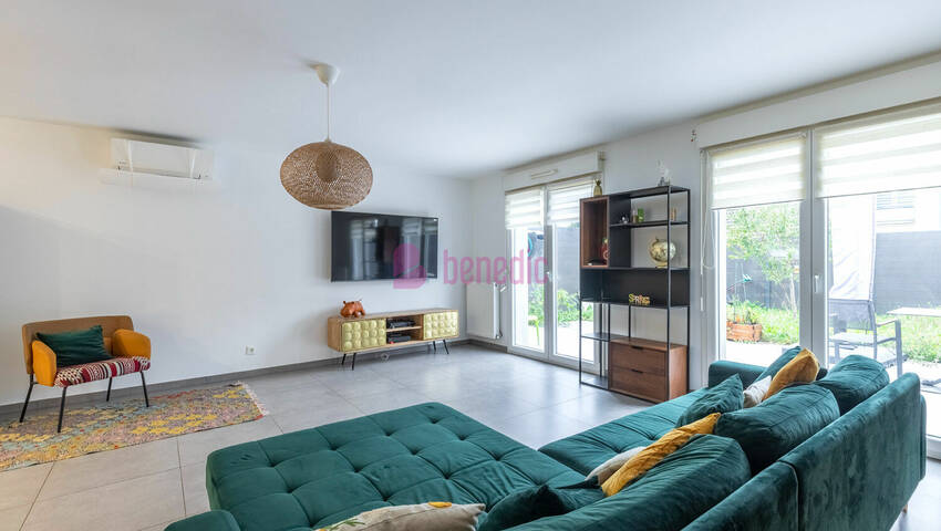 59519217f - Attribut alt par défaut.