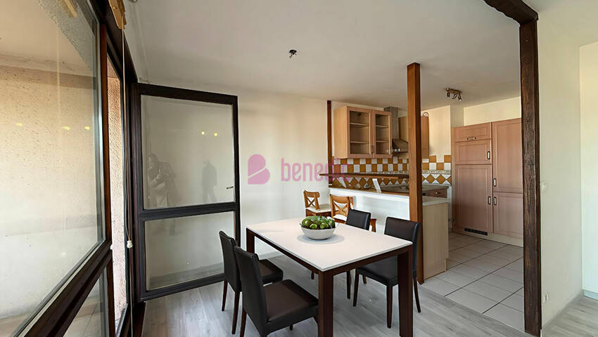 59517485a - Attribut alt par défaut.