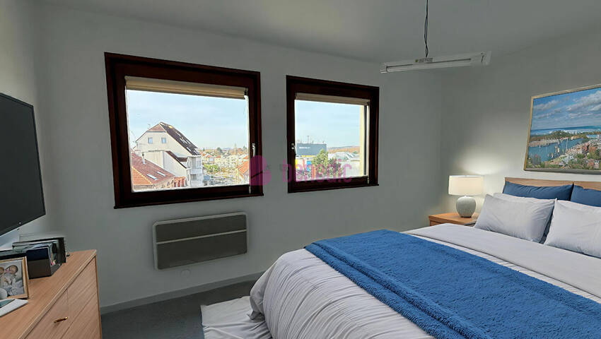 59517485c - Attribut alt par défaut.