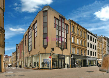 59468683b - Attribut alt par défaut.