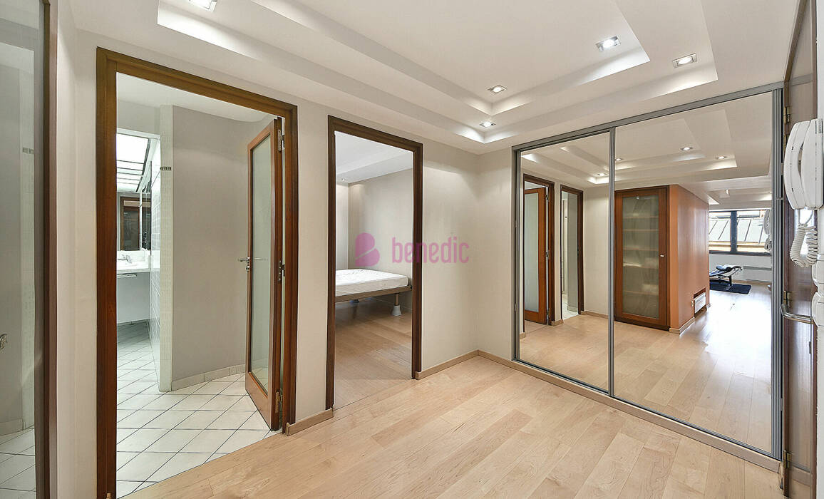 59468683f - Attribut alt par défaut.