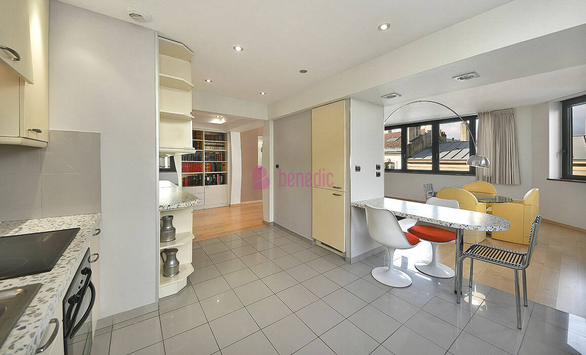 59468683j - Attribut alt par défaut.