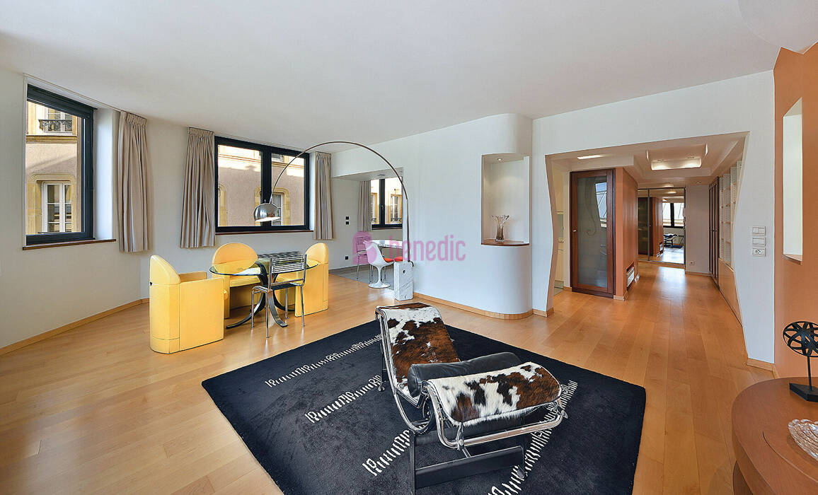 59468683k - Attribut alt par défaut.