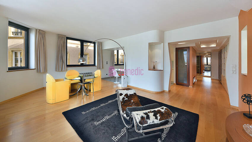 59468683k - Attribut alt par défaut.