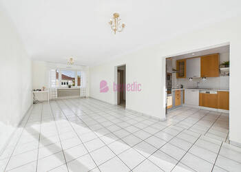 59419401c - Attribut alt par défaut.