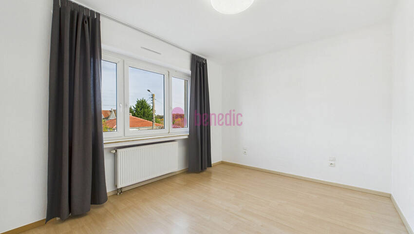 59419401g - Attribut alt par défaut.