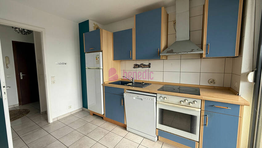 59527948e - Attribut alt par défaut.