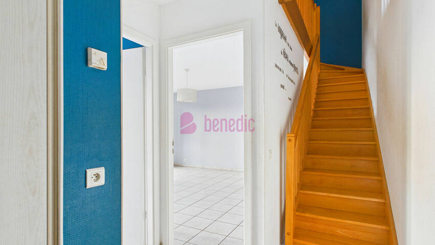 59527948e - Attribut alt par défaut.