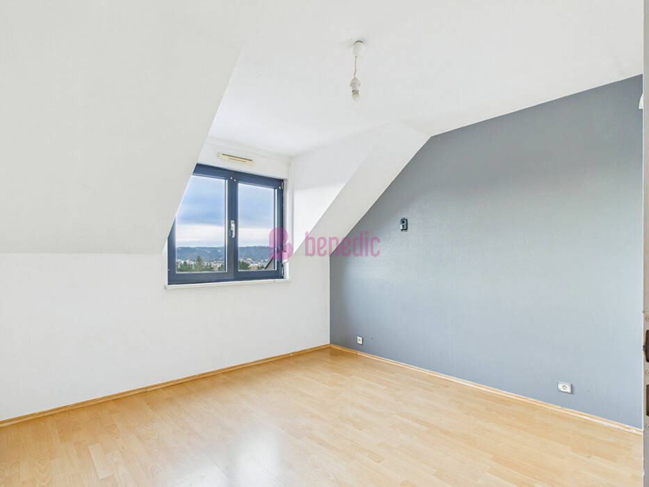 59527948g - Attribut alt par défaut.