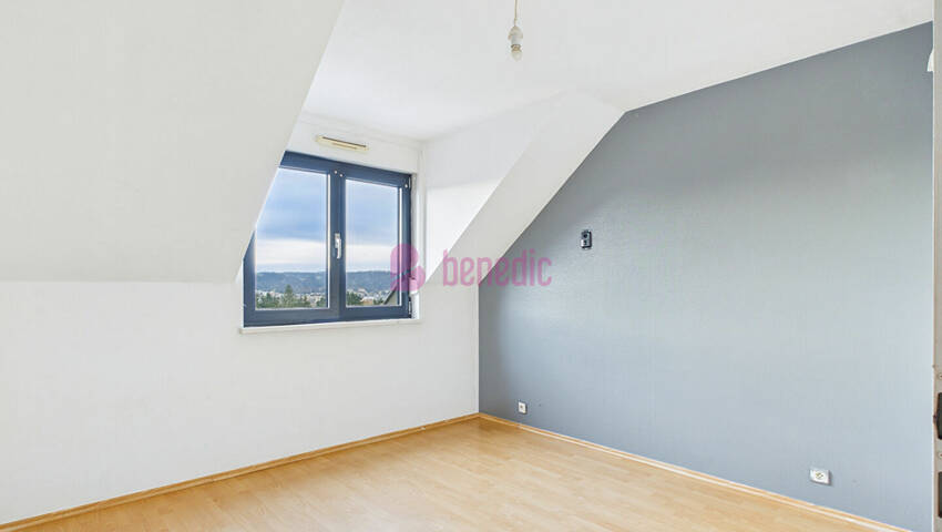 59527948g - Attribut alt par défaut.