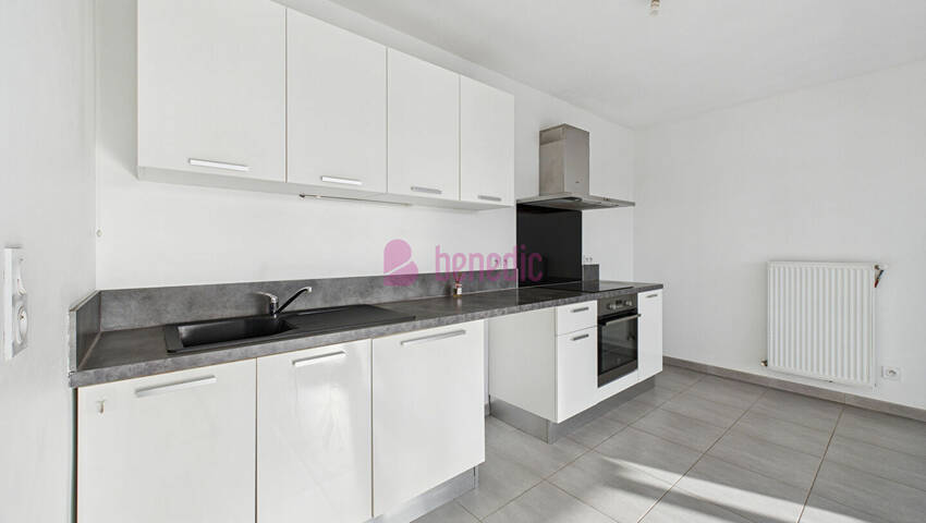 59528485e - Attribut alt par défaut.