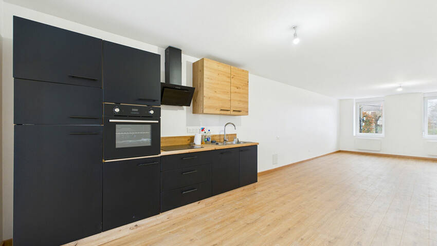 59528028a - Attribut alt par défaut.