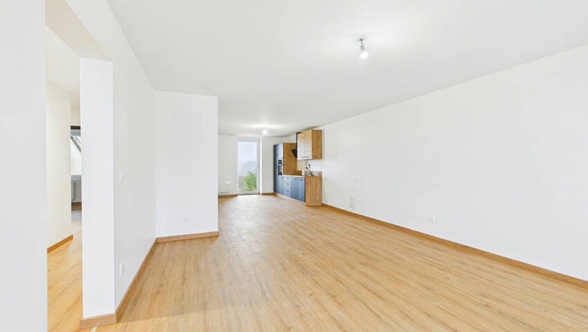 59528028c - Attribut alt par défaut.