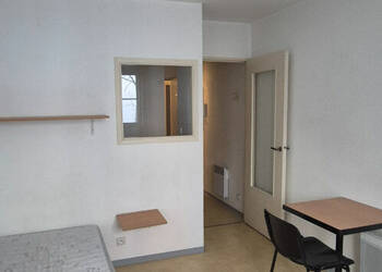 59577938b - Attribut alt par défaut.