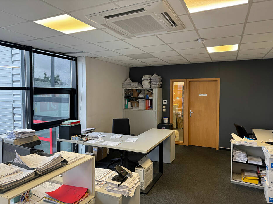 59579494c - Attribut alt par défaut.