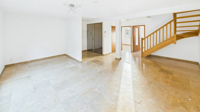 23132891a - Attribut alt par défaut.