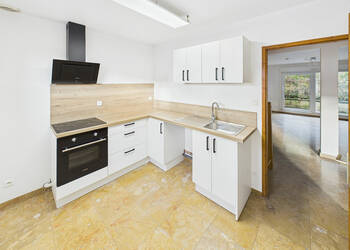 23132891b - Attribut alt par défaut.