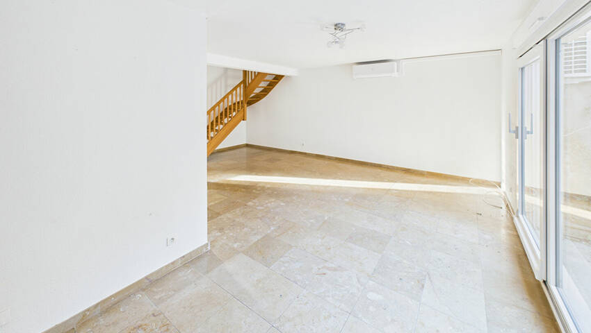 23132891g - Attribut alt par défaut.