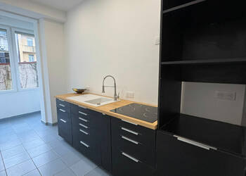 59586475a - Attribut alt par défaut.