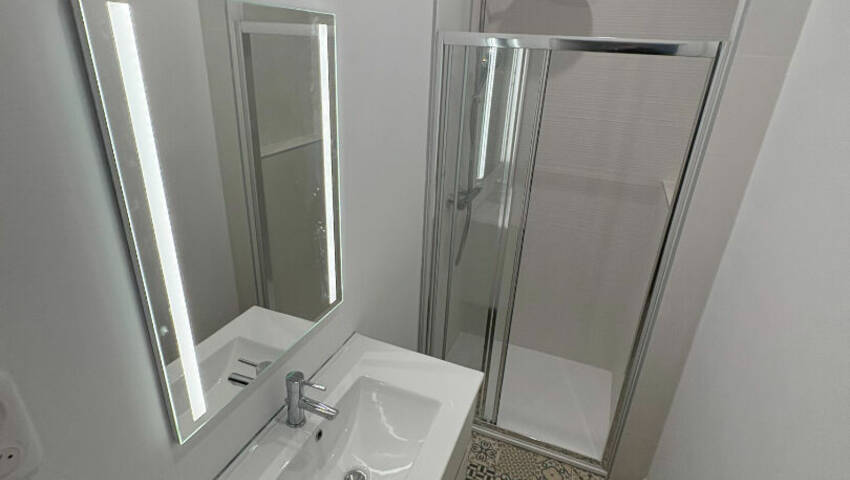 59586475g - Attribut alt par défaut.