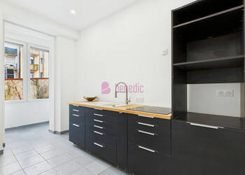 59586475a - Attribut alt par défaut.