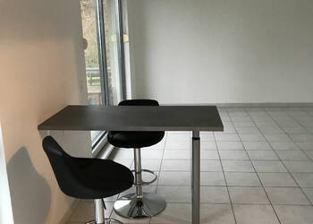 59579561b - Attribut alt par défaut.