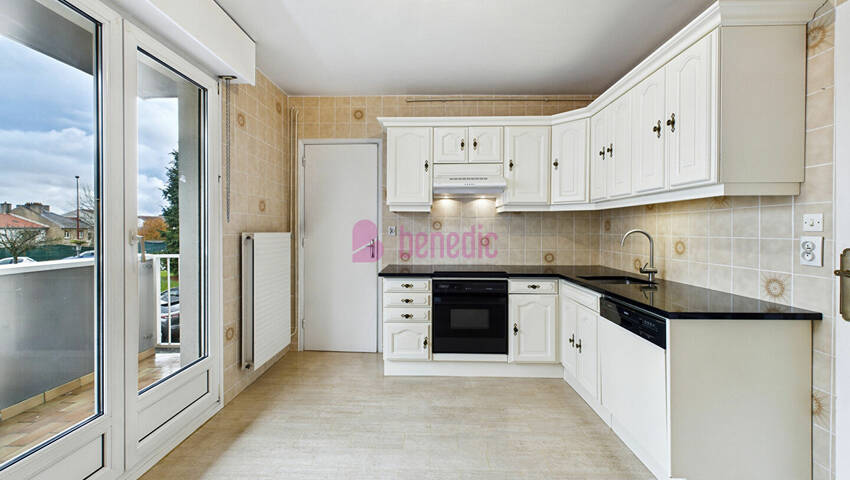 58630141k - Attribut alt par défaut.