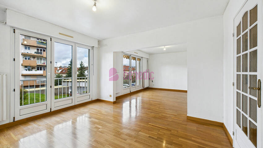 58630141l - Attribut alt par défaut.