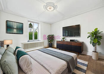 52607457c - Attribut alt par défaut.