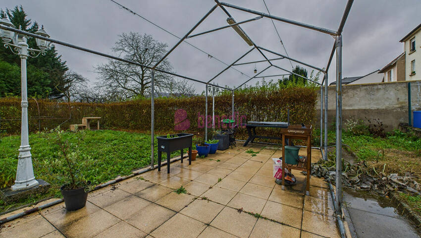 55581253g - Attribut alt par défaut.