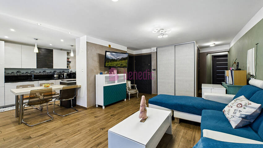 59141762a - Attribut alt par défaut.