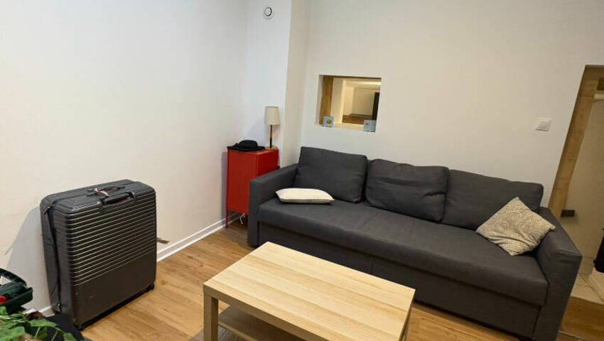 59605281a - Attribut alt par défaut.