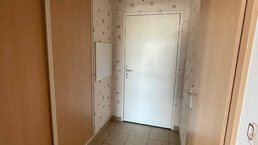 55812675d - Attribut alt par défaut.