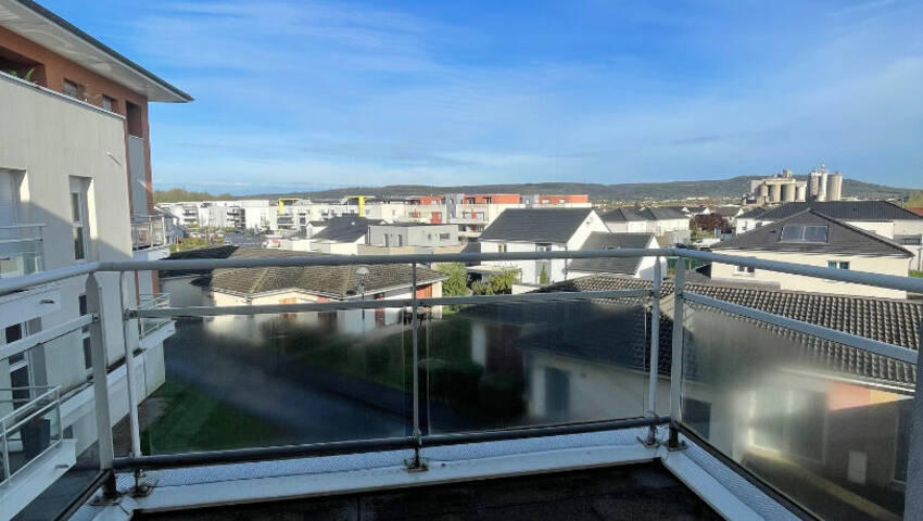 55812675a - Attribut alt par défaut.